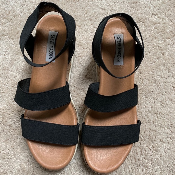 Steve Madden Sandals - Picture 2 of 8